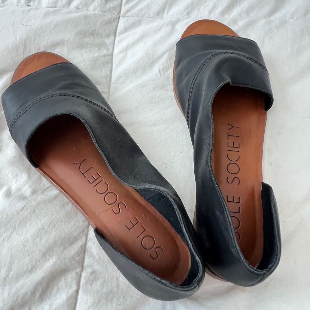 Sole Society Black Leather Mules
